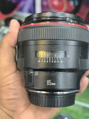 Canon 85mm 1.2L!! USM