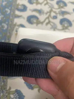 Apple Watch SE 2024