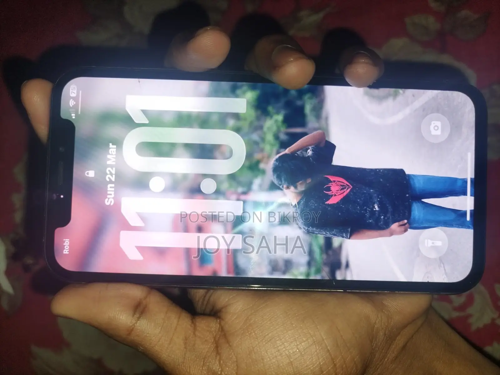 Apple iPhone 11 Pro . (Used)