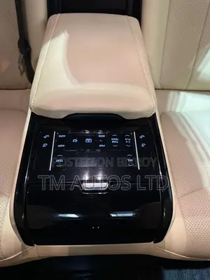 Toyota Crown G PKG 4.0 BLACK 2019