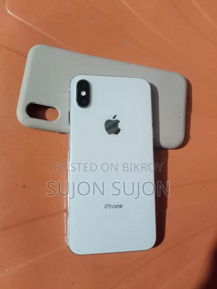Apple iPhone X (Used)