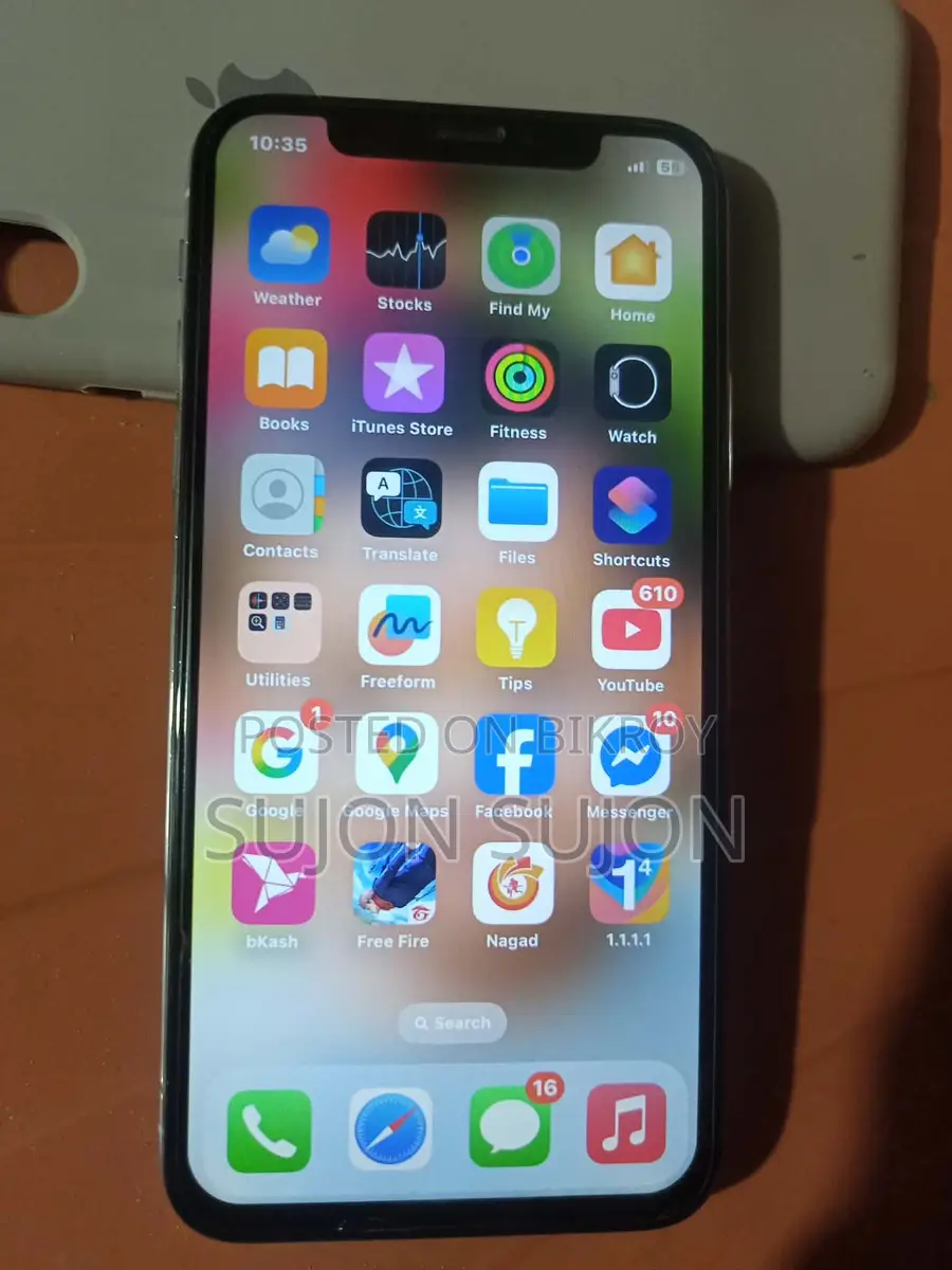 Apple iPhone X (Used)