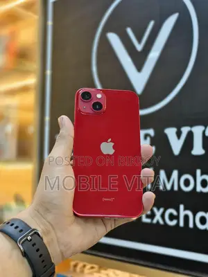 Apple iPhone 13 (Used)