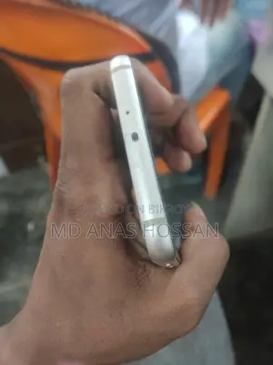 Samsung Galaxy S6 . (ব্যবহৃত)