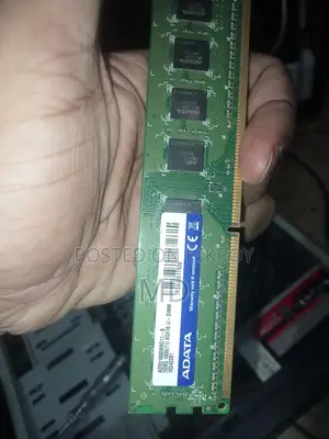 CPU Core i3 4th Generation, 8GB RAM