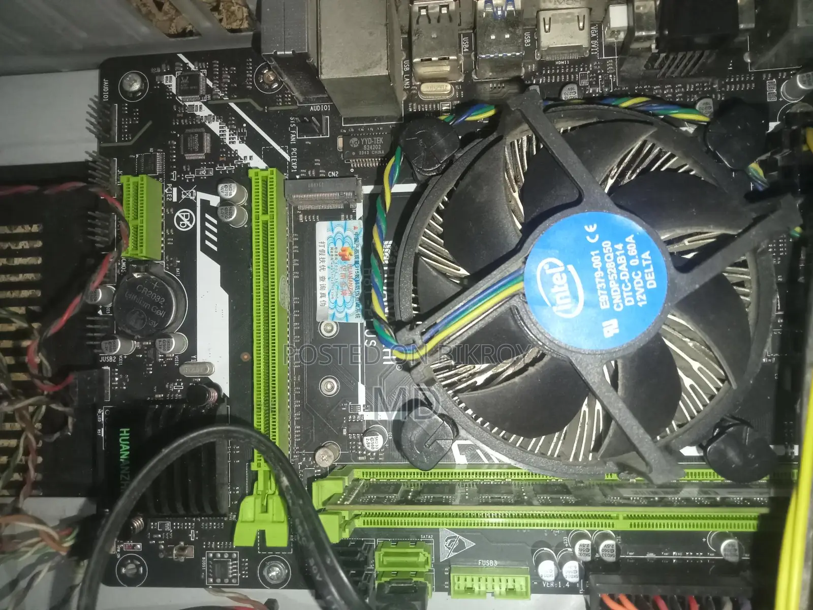 CPU Core i3 4th Generation, 8GB RAM