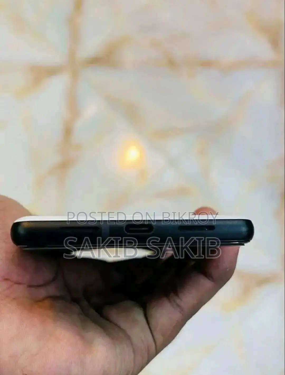 Google Pixel 6 . (Used)
