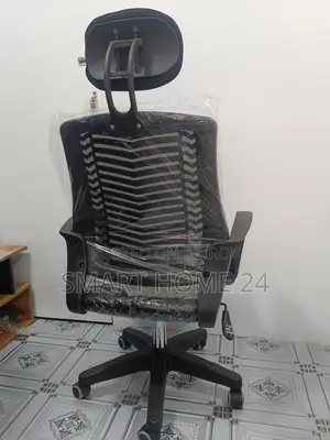 Office Chair with Headrest – For Long Working Hours