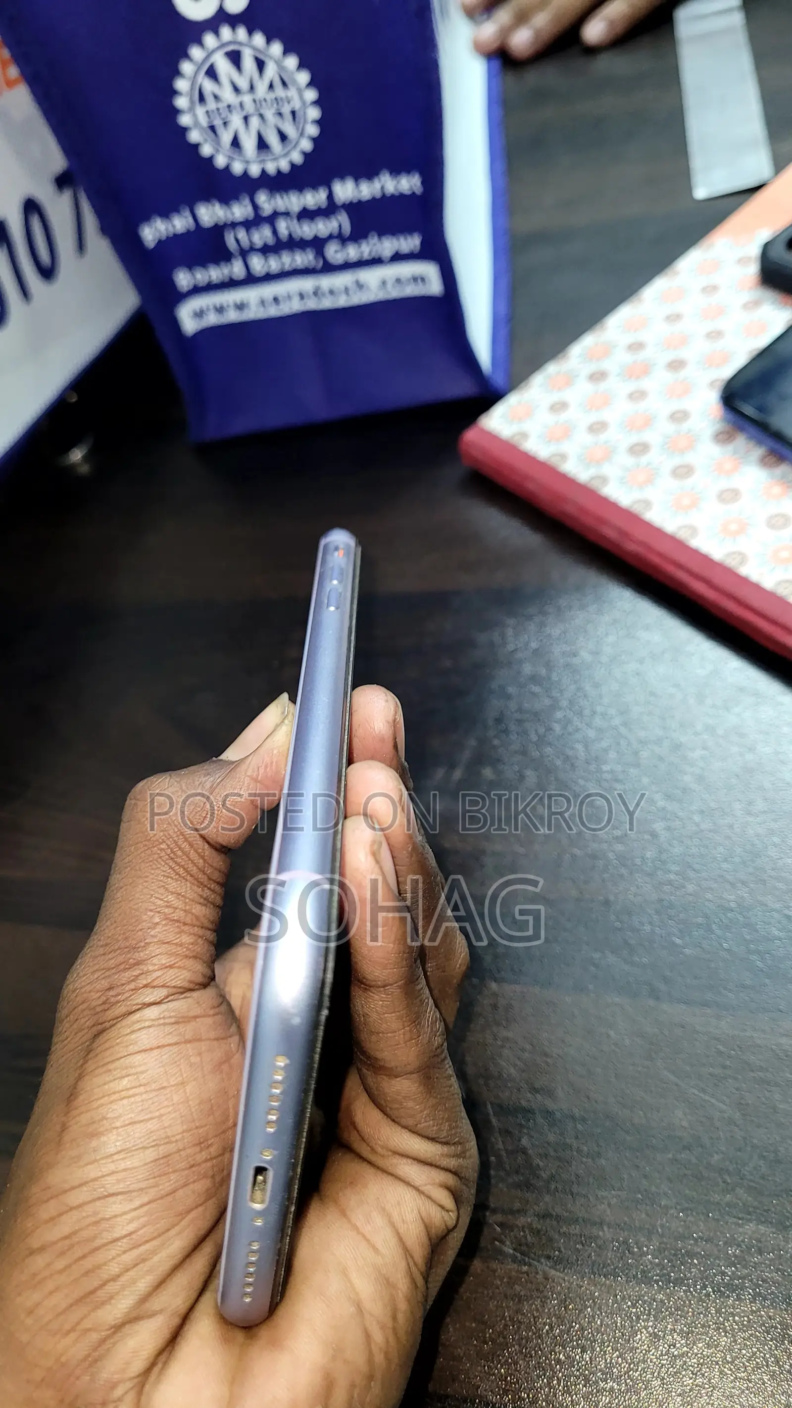Apple iPhone 11 (Used)