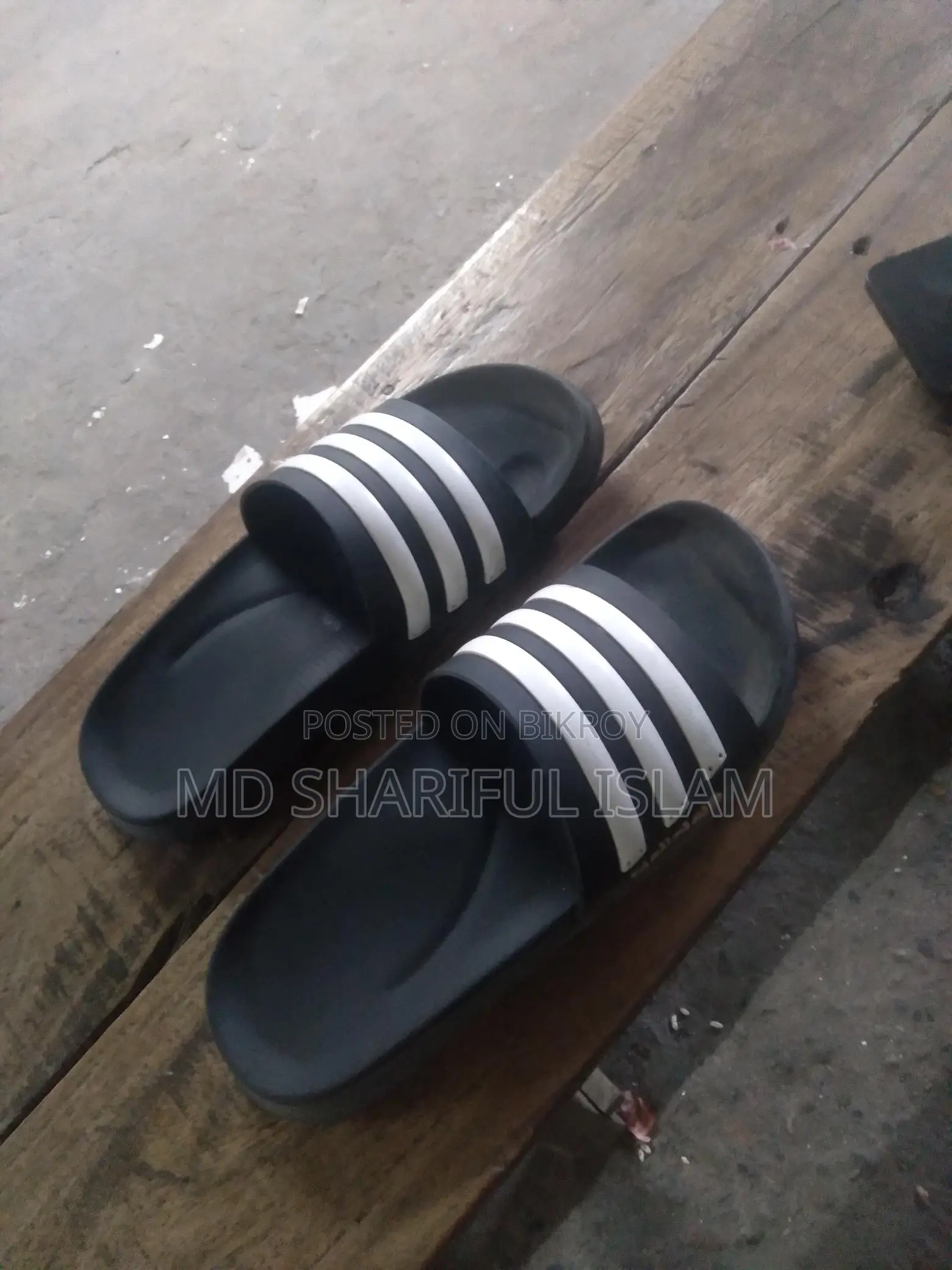 জুতা বিক্রি করা হবে
