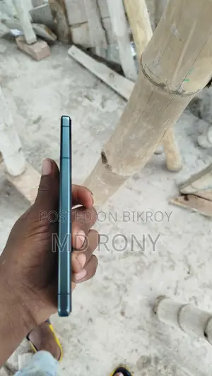 Sony Xperia 5 (Used)