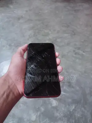 Apple iPhone 11 . (Used)