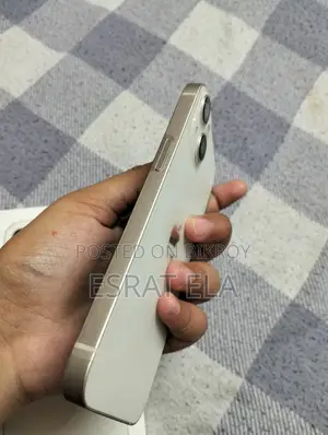 Apple iPhone 13 (Used)