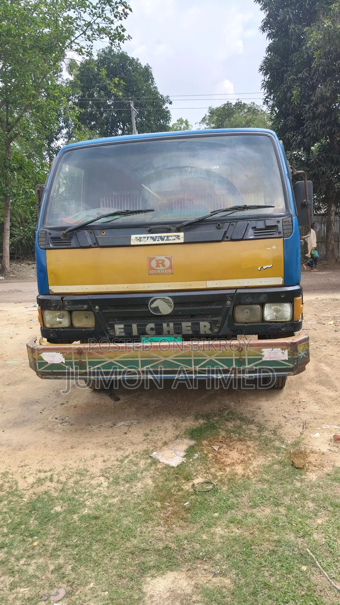 Eicher . 2012