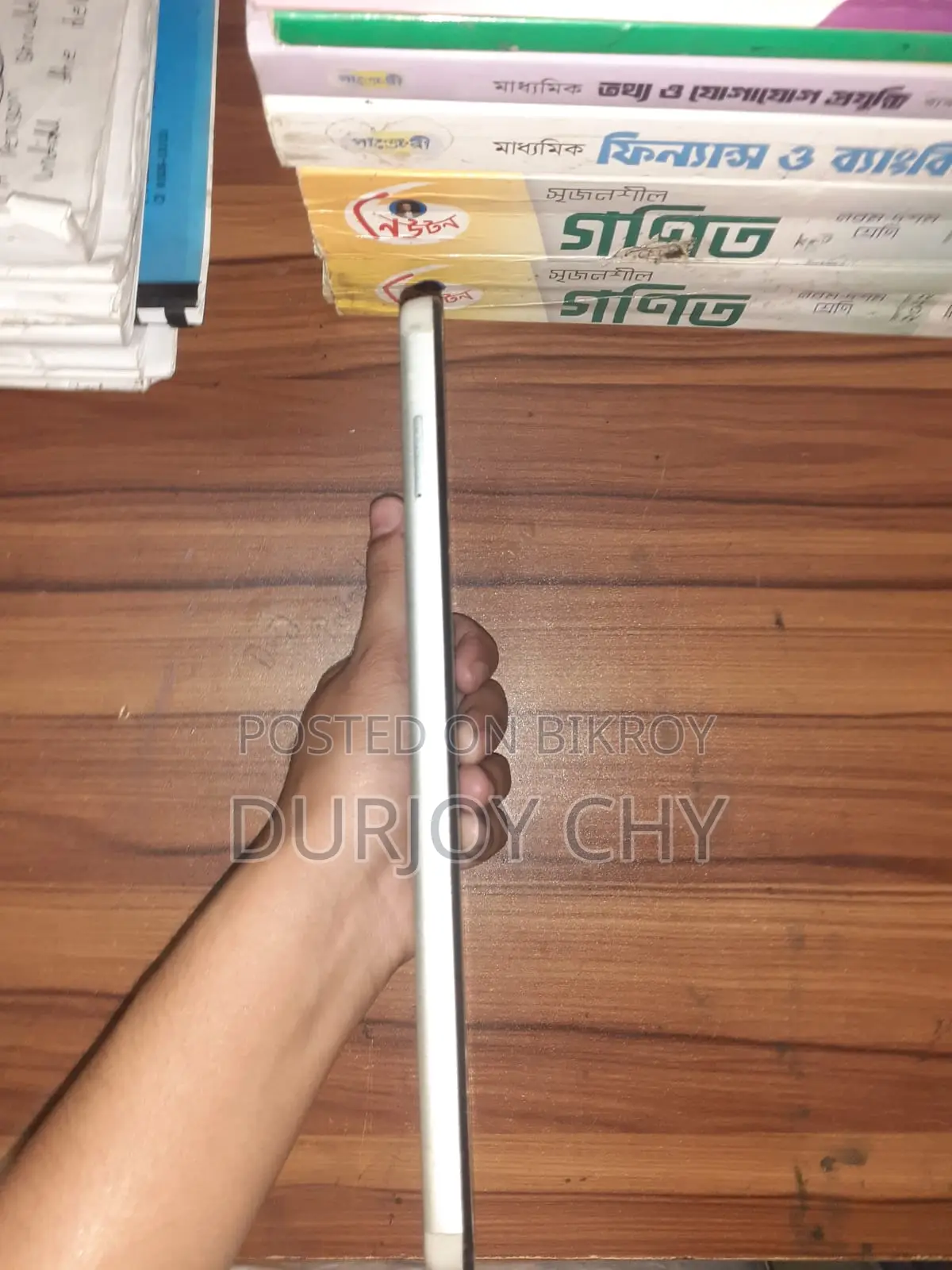 Walton Walpad 8g. Used. You can check it out. Price: Only 3999 BDT