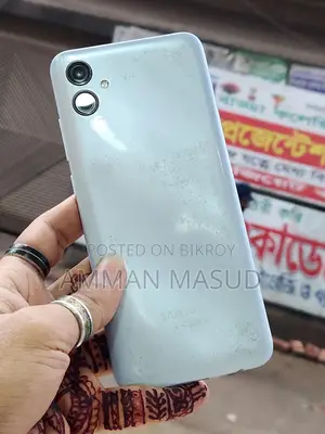 Samsung Galaxy A04e . (Used)