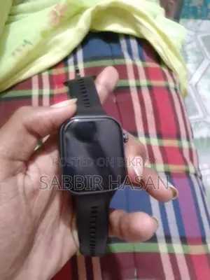 একটি মোবাইল ঘড়ি