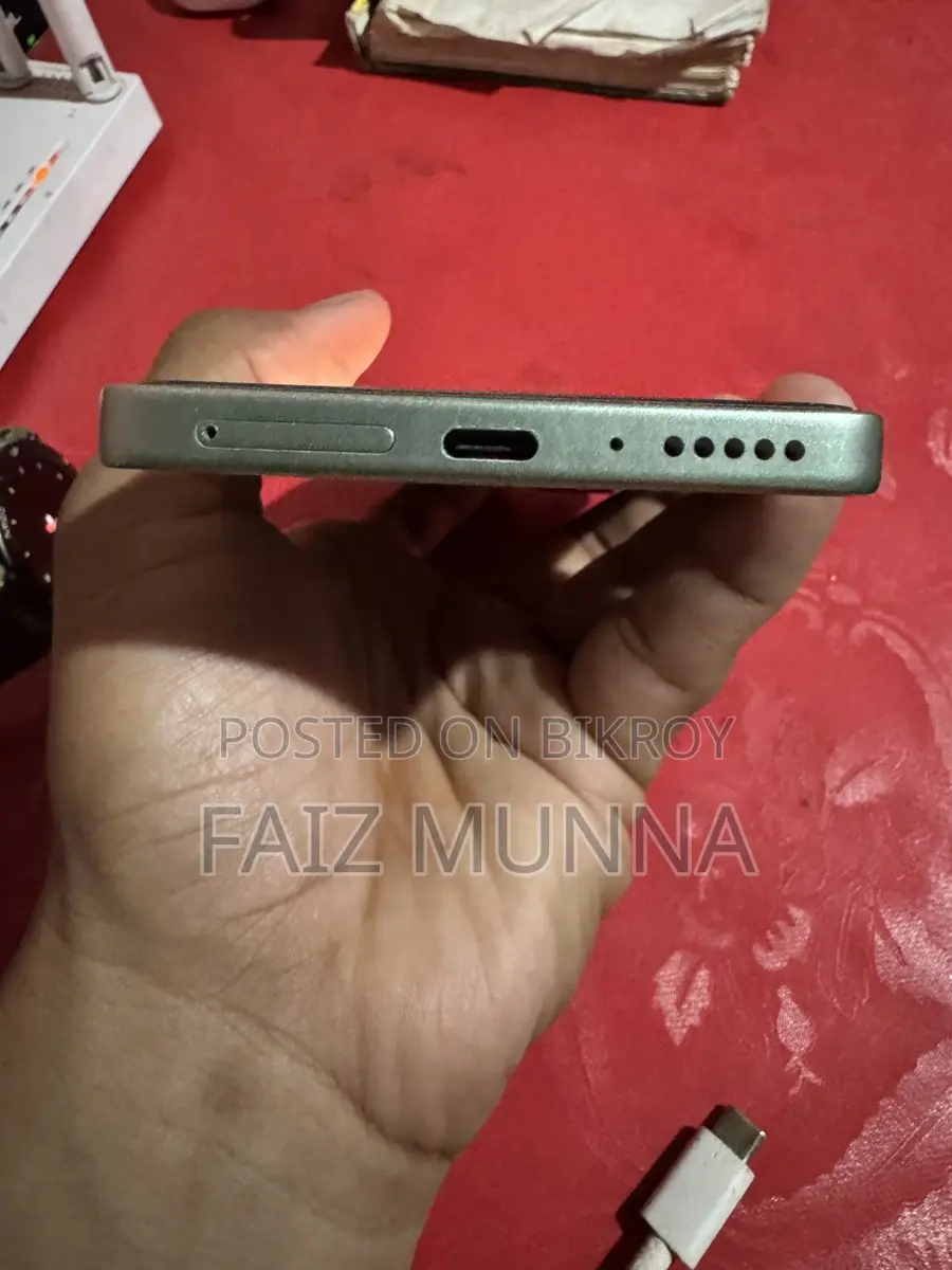 Xiaomi Redmi Note 13 . (Used)