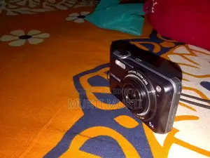 Samsung ES65 Digital Camera