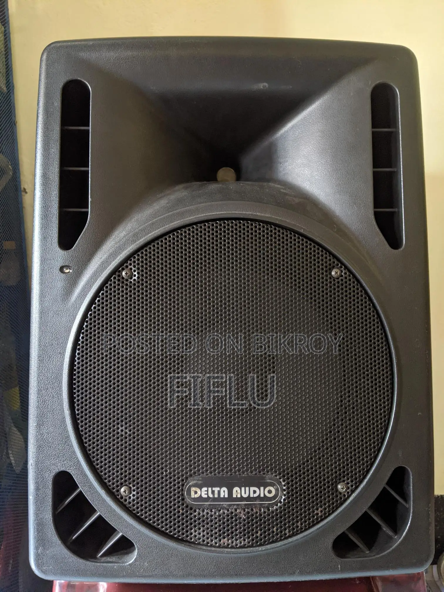 Delta Audio Mirage 12a. 300 Watt Professional Speaker System