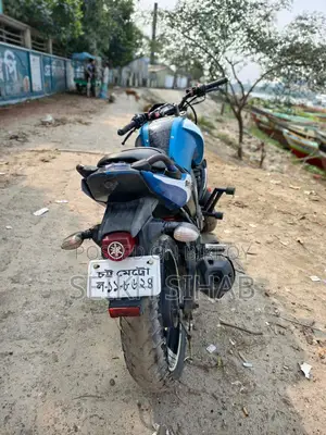 Yamaha FZ . 2012