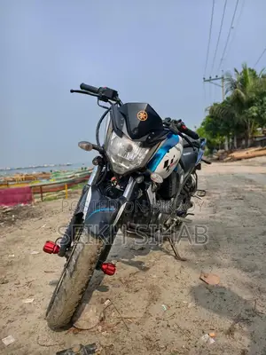 Yamaha FZ . 2012