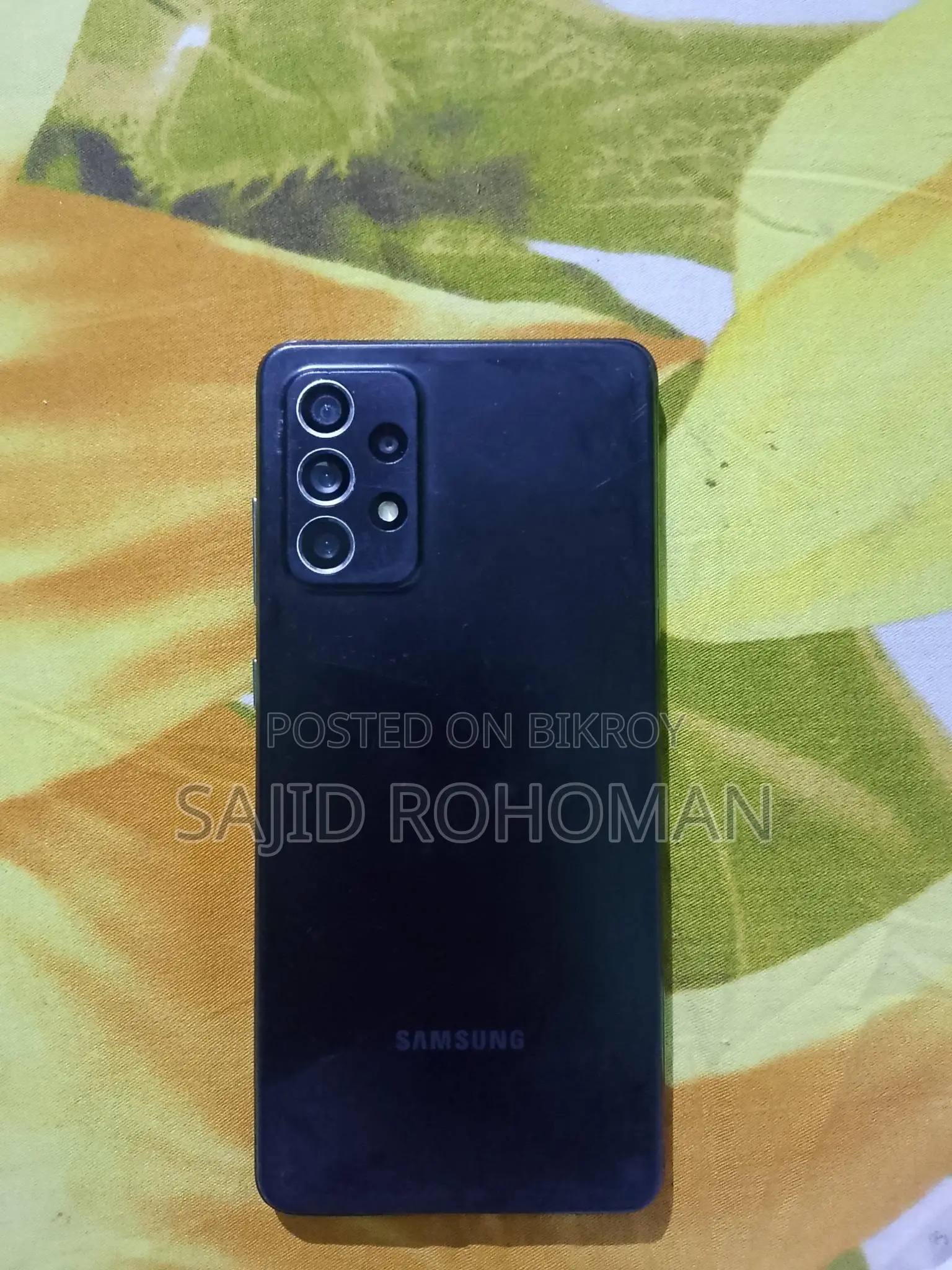 Samsung Galaxy A72 (Used)