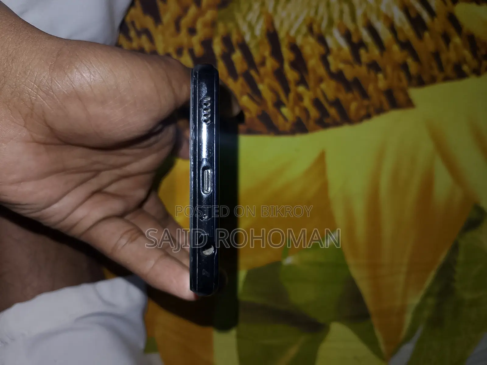 Samsung Galaxy A72 (Used)