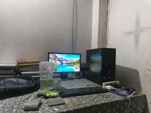 ডেস্কটপ কম্পিউটার Gigabyte GA-H110MSTX-HD3-ZK 8GB Intel Core i3 HDD 1T