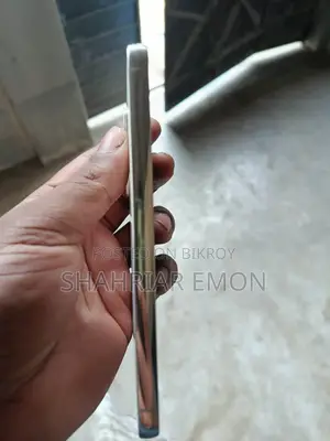 Samsung Galaxy S23 8/128 (Used)