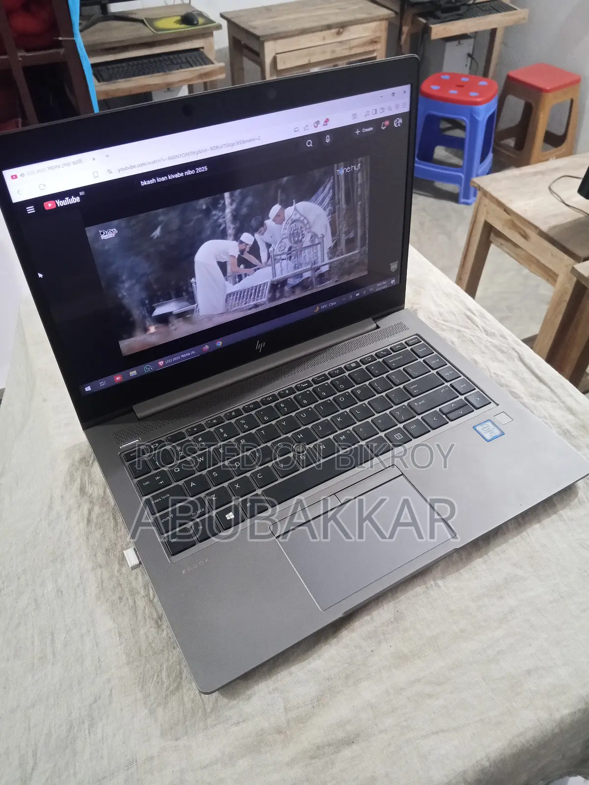 HP LAPTOP