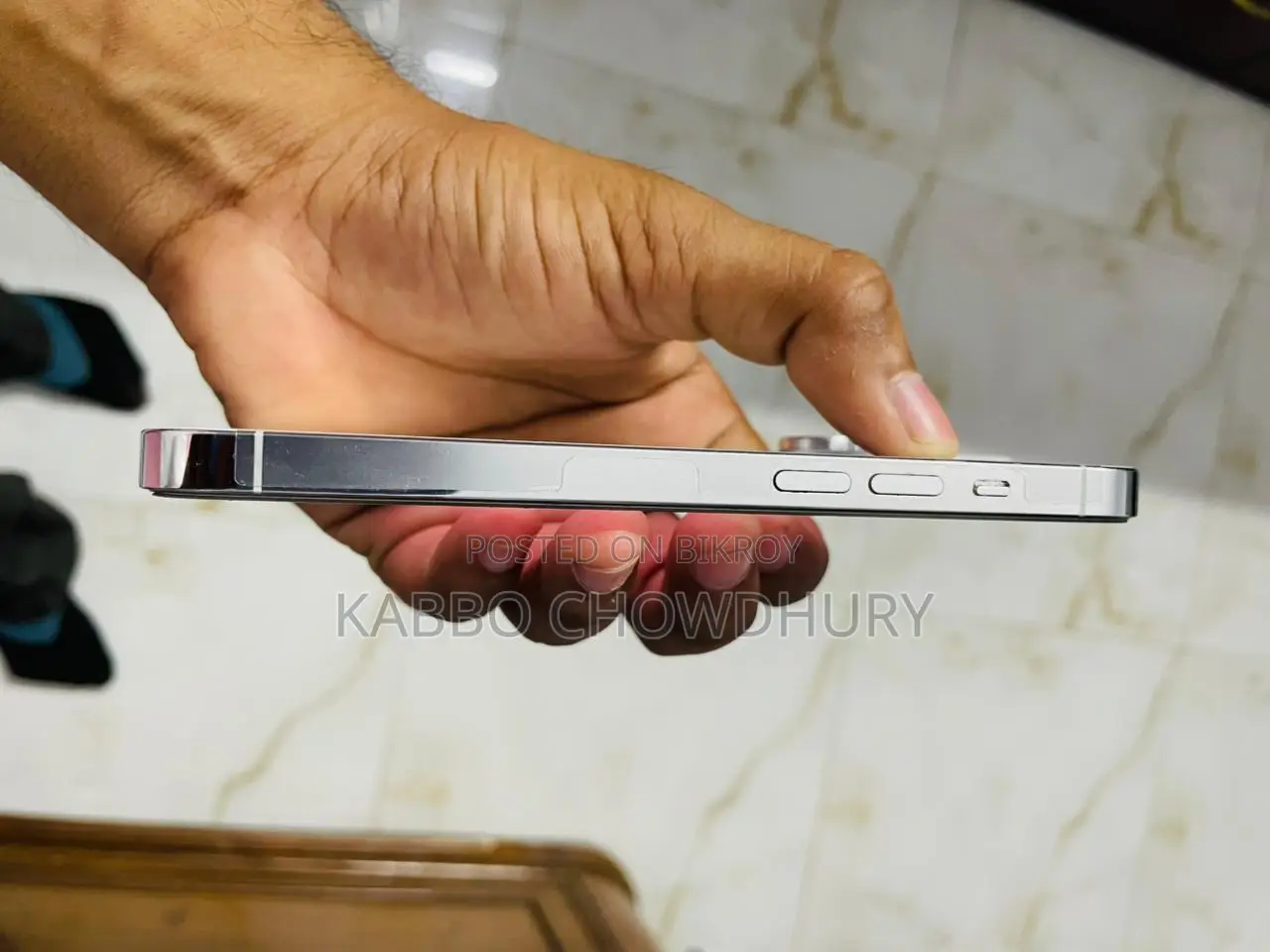 Apple iPhone 14 Pro ` (Used)