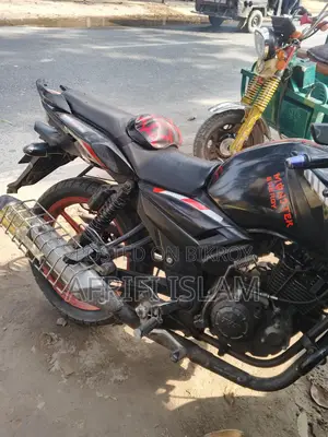 TVS Apache RTR 2013