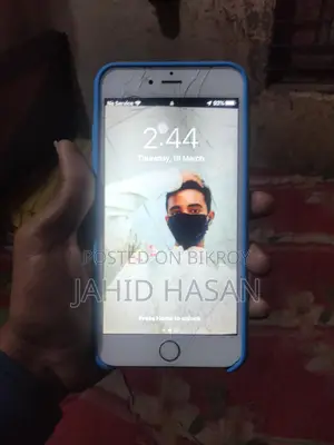 Apple iPhone 6 . (Used)