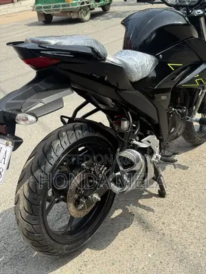 Suzuki Gixxer 2025