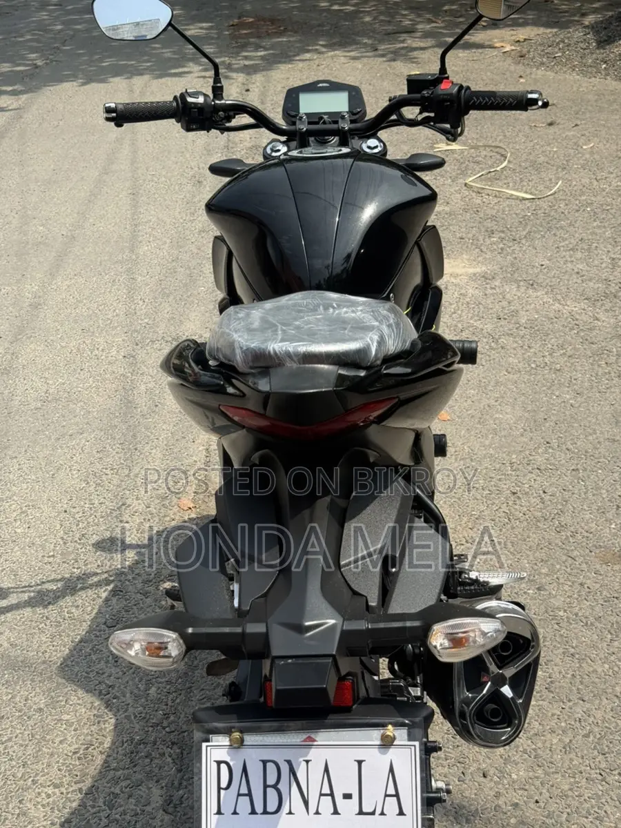 Suzuki Gixxer 2025