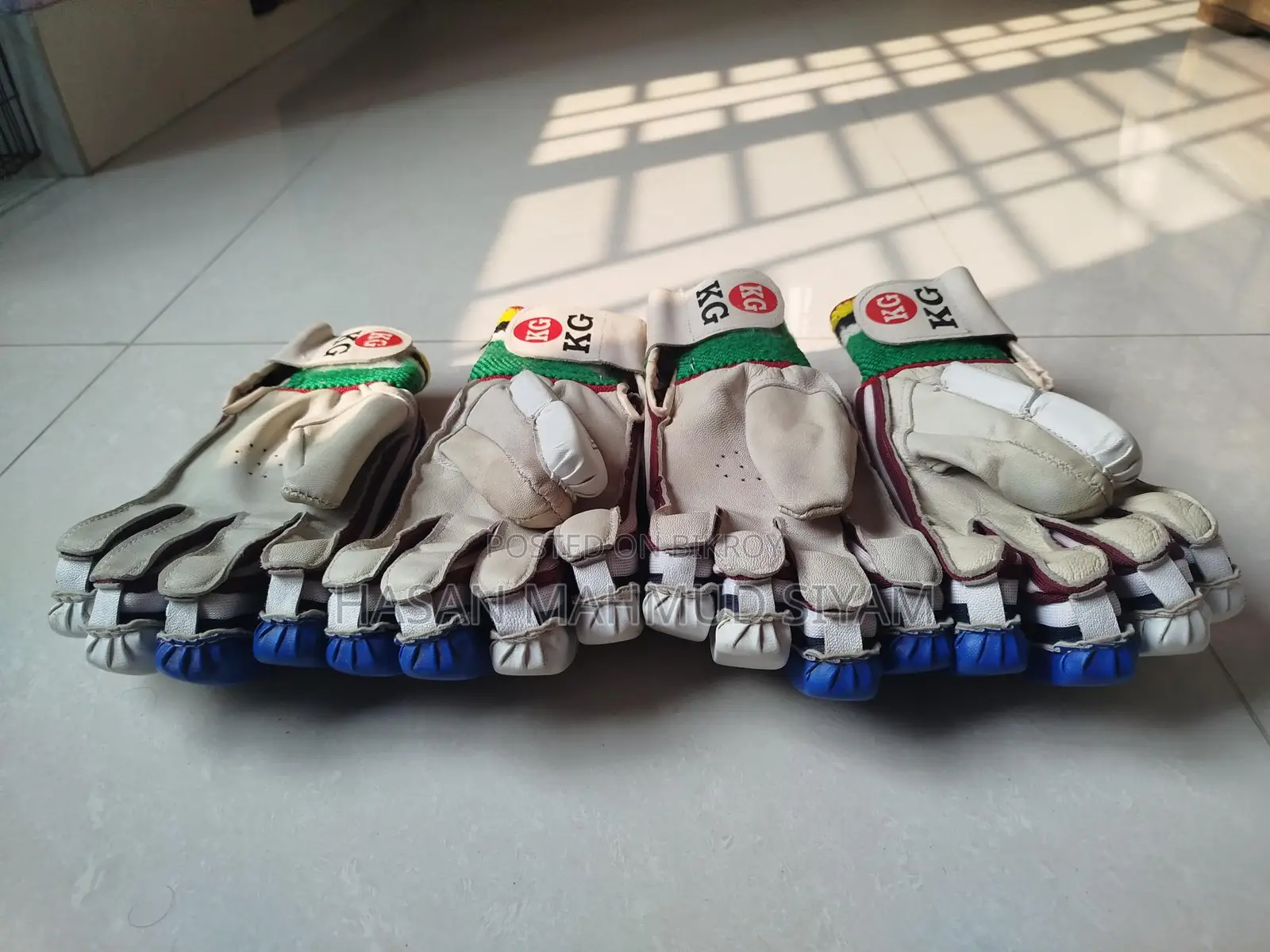 Kg Cricket Batting Gloves