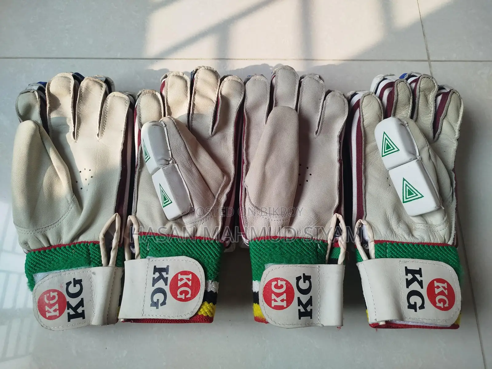 Kg Cricket Batting Gloves