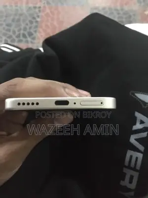 Honor 400 (Used)