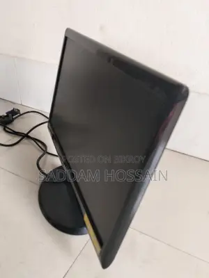 19" LED Monitor