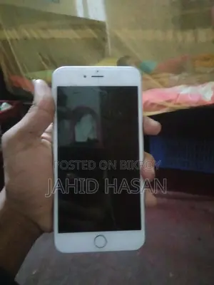Apple iPhone 6 . (Used)
