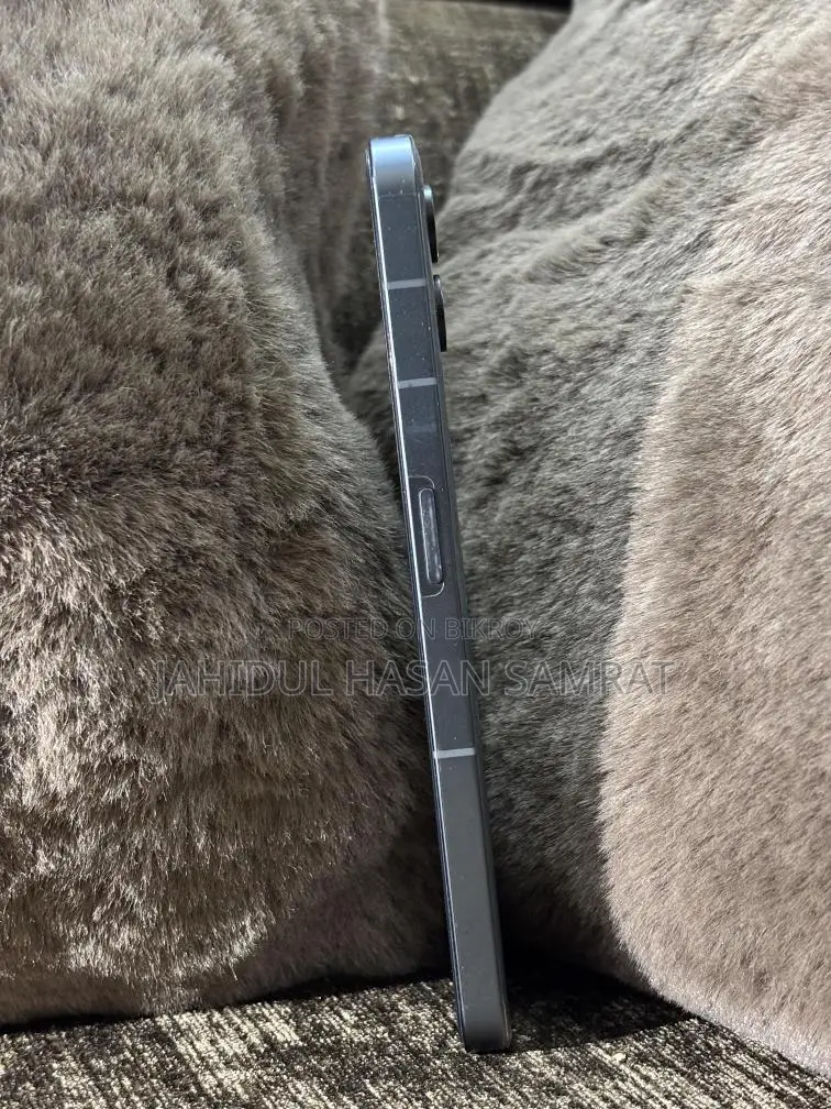 Nothing Phone 2 . (Used)