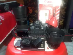 Urgent Sale! Canon EOS 760D Camera Package