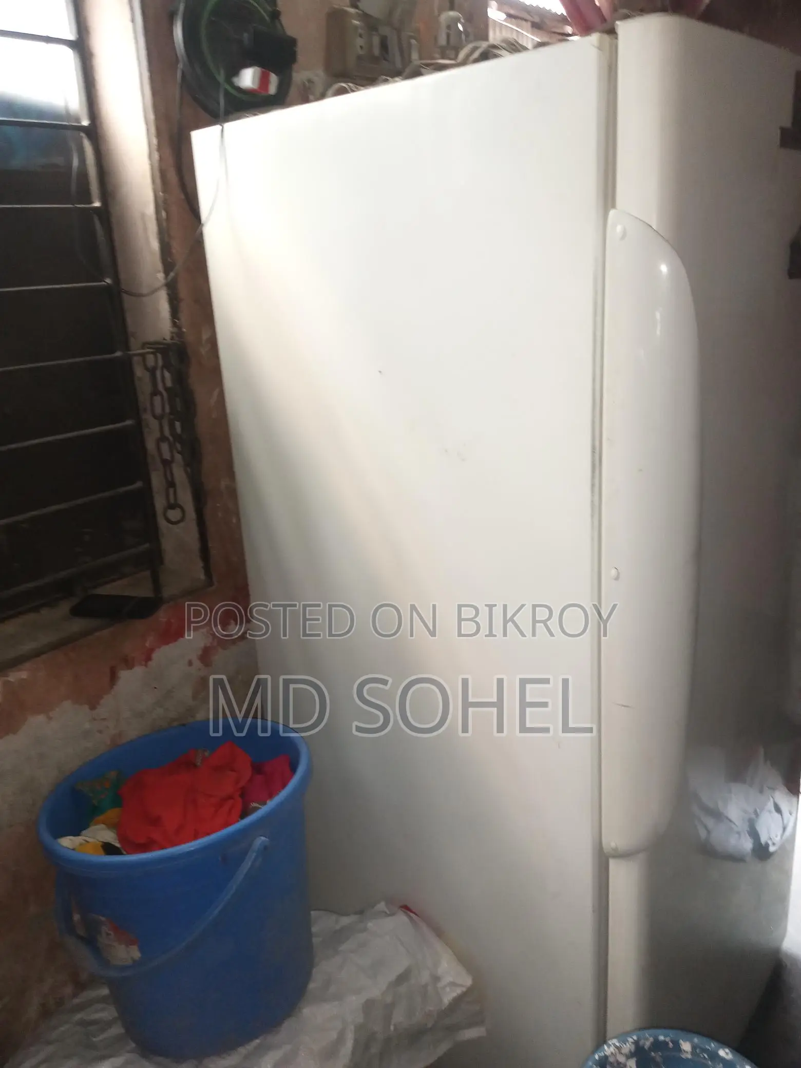 Refrigerator