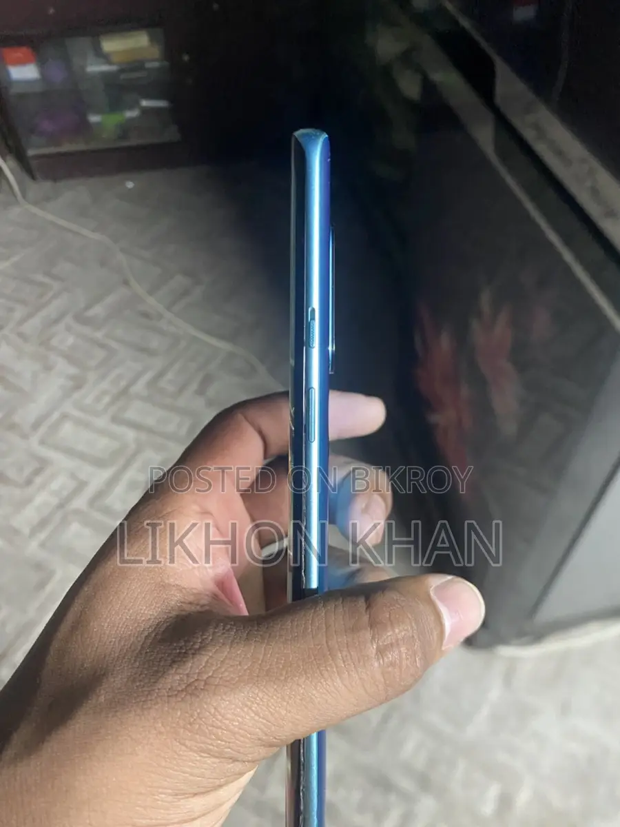 OnePlus 8 Pro 256 (Used)