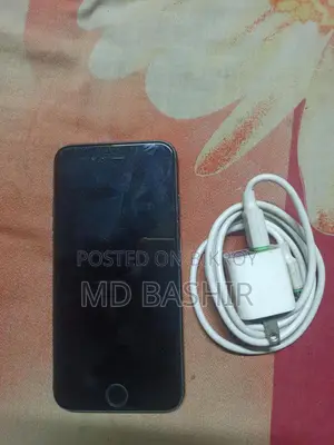 Apple iPhone 7 (Used)