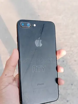 Apple iPhone 7 Plus . (Used)