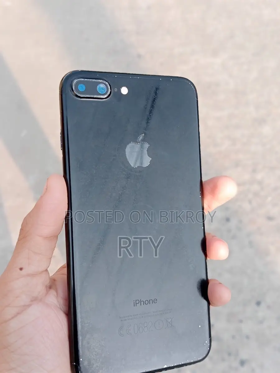 Apple iPhone 7 Plus . (Used)
