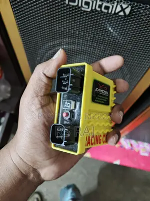 রেসিং সিডিআই জিক্সার মনটন