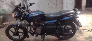 Bajaj Discover 125 ফুল ফ্রেশ গাড়ী 2015